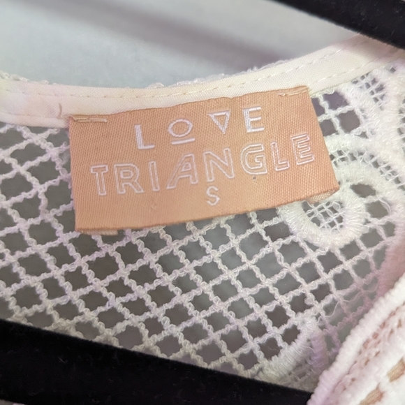 Love Triangle Lace Romper - Picture 14 of 14